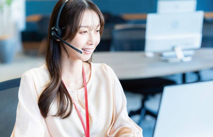 電話・メールで連絡