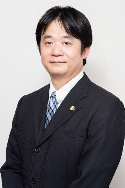 弁護士 氏名