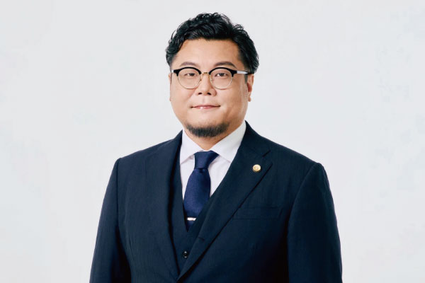 弁護士 氏名